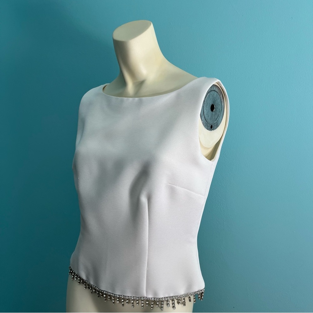 Vintage Cachet Size 4 Lined White Sleevless Blouse